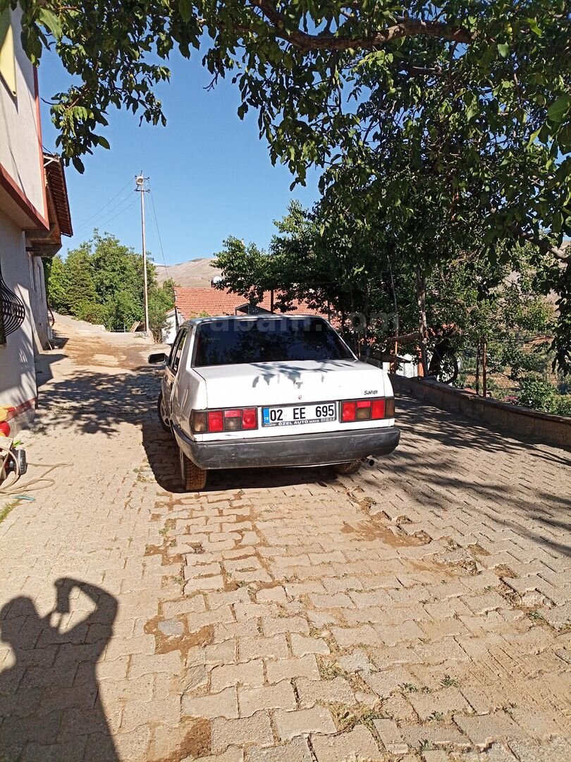 Sahibinden Tofaş Şahin 1.6 1995 Model Adıyaman 145.000 km Beyaz 5