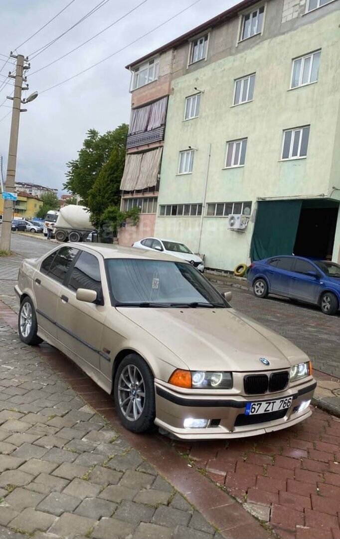 Sahibinden BMW 3 Serisi 316i Standart 1993 Model Denizli 337.000 km Bej 7