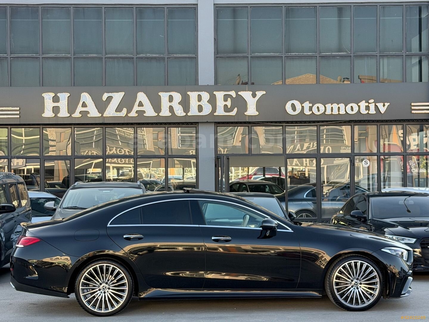 Galeriden Mercedes - Benz CLS 300 D AMG 2023 Model Konya 25.000 km Siyah 4