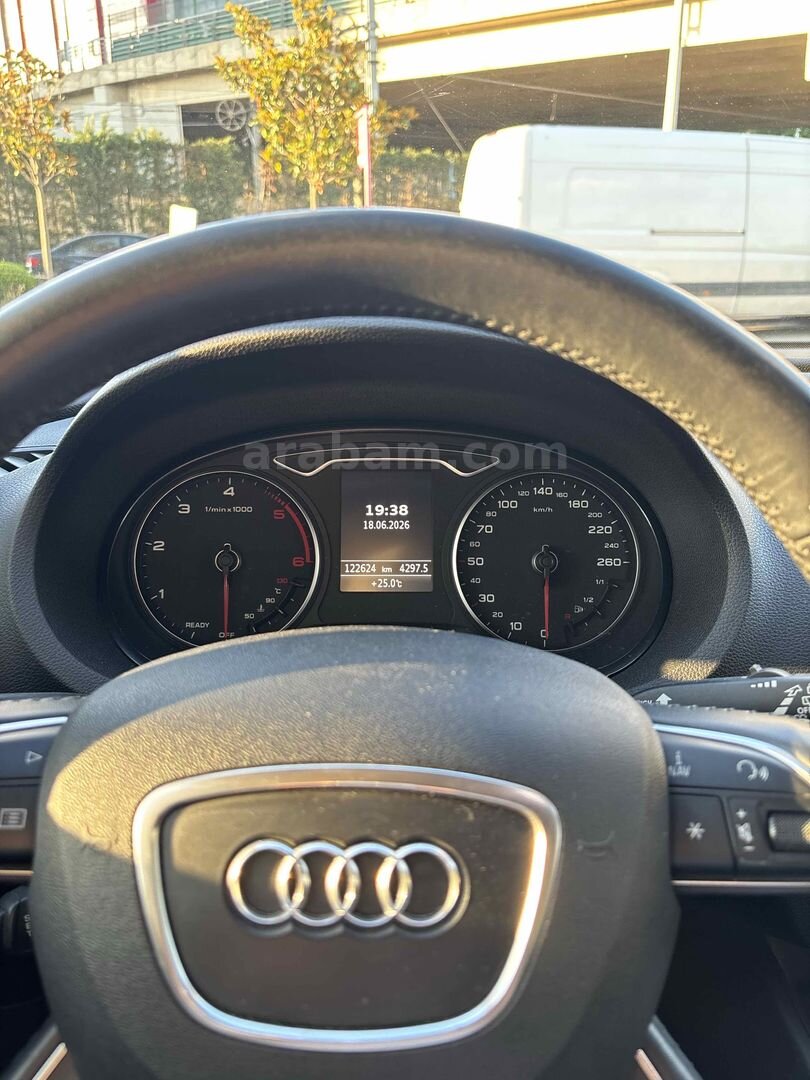 Sahibinden Audi A3 Sportback 1.6 TDI Ambition 2016 Model İstanbul 125.500 km Siyah 6