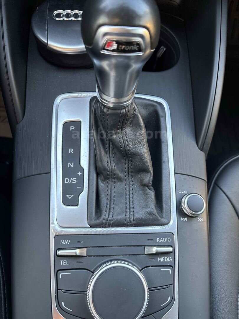 Sahibinden Audi A3 Sportback 1.6 TDI Ambition 2016 Model İstanbul 125.500 km Siyah 3