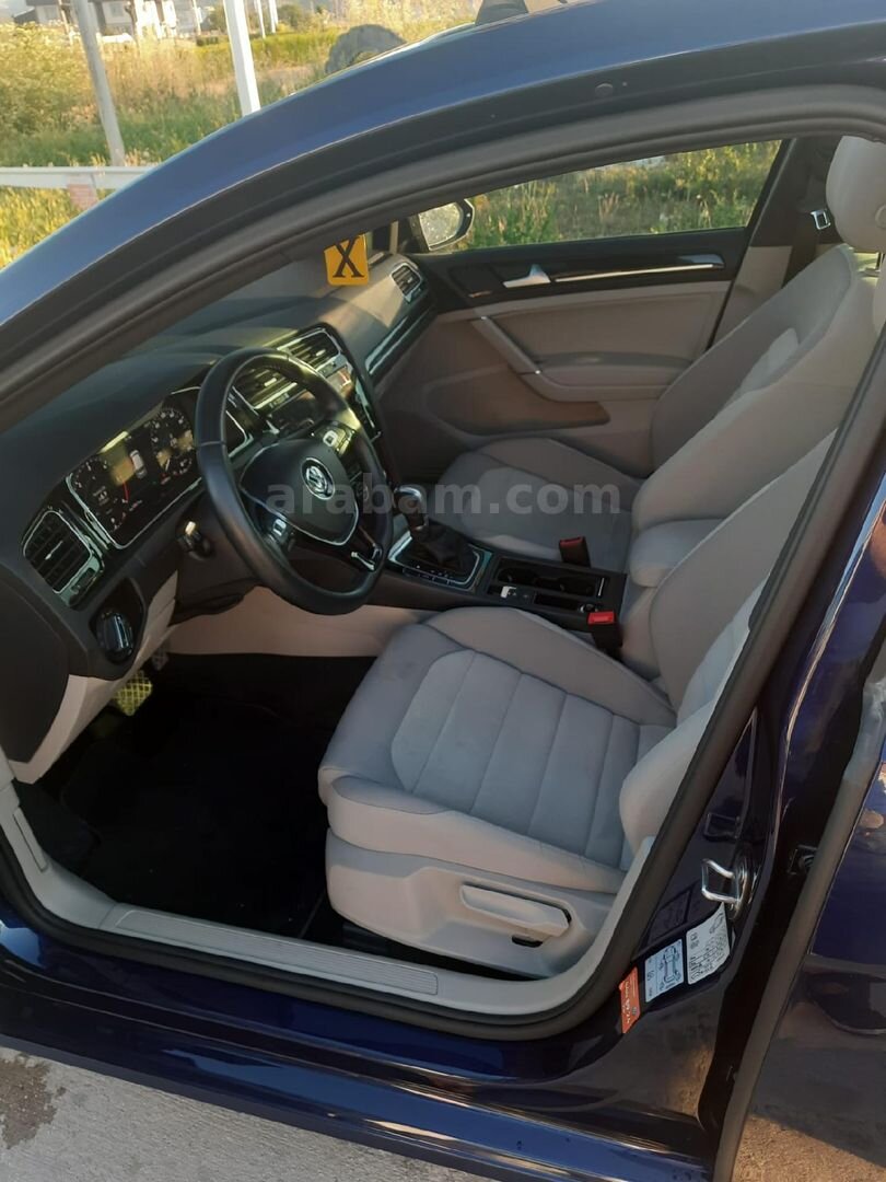 Sahibinden Volkswagen Golf 1.6 TDi BlueMotion Highline 2019 Model Afyonkarahisar 14.500 km Lacivert 3