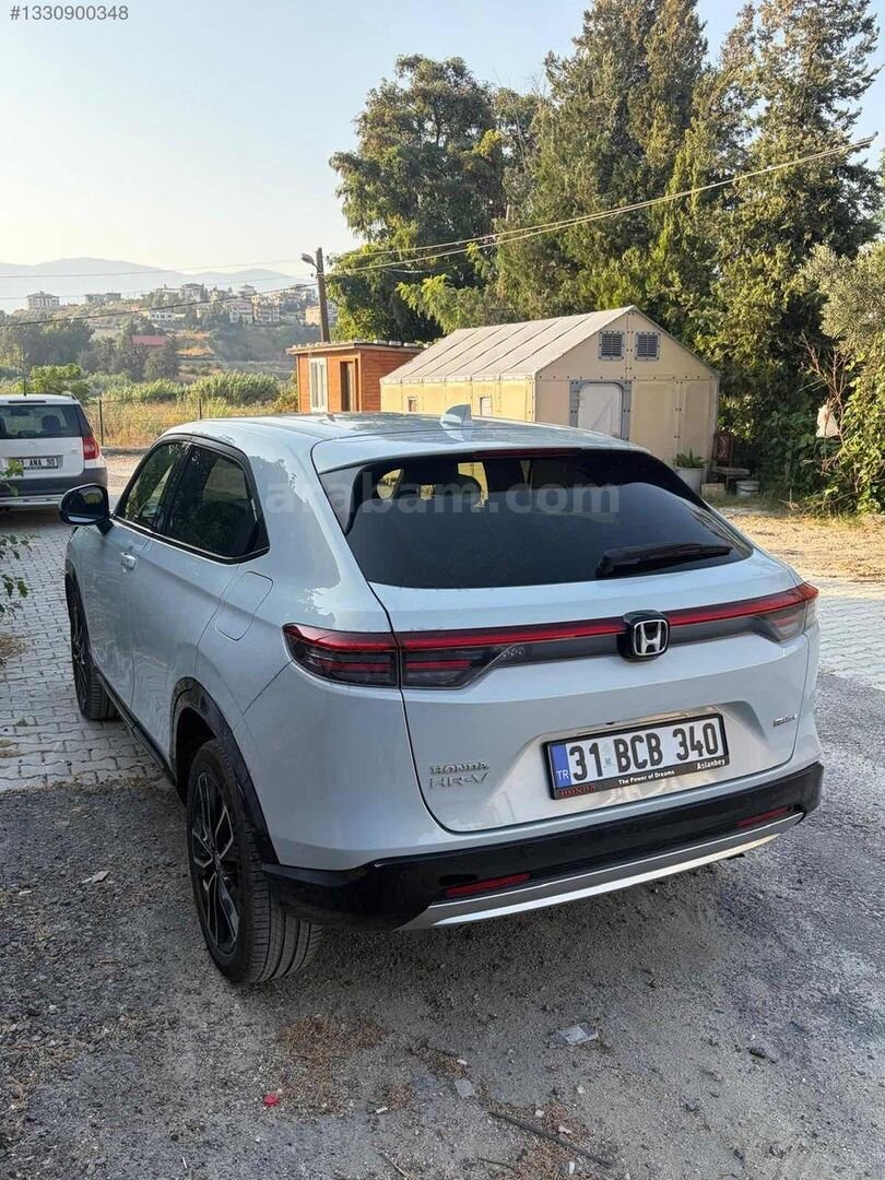 2025 HONDA HRV ADVANCE e-HEV 6100 km 4