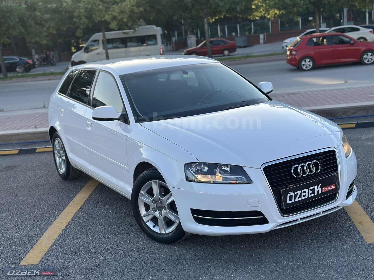 Galeriden Audi A3 Sportback 1.6 TDI Ambiente 2012 Model Konya 199.000 km Beyaz 3