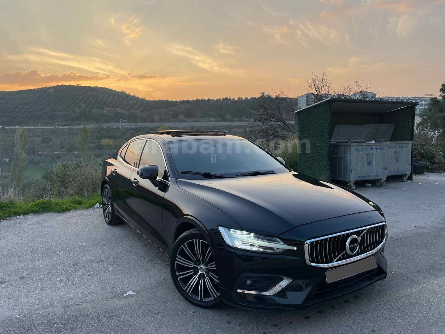 Sahibinden Volvo S60 2.0 B5 Inscription Plus 2020 Model Bursa 126.000 km Siyah 4