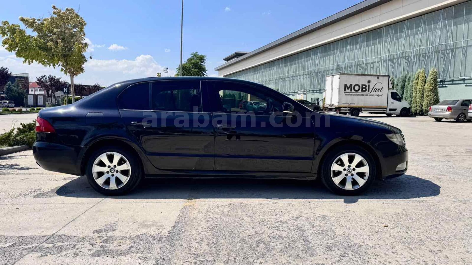 Sahibinden Skoda SuperB 1.6 TDI Comfort 2011 Model Kayseri 275.000 km Siyah 7
