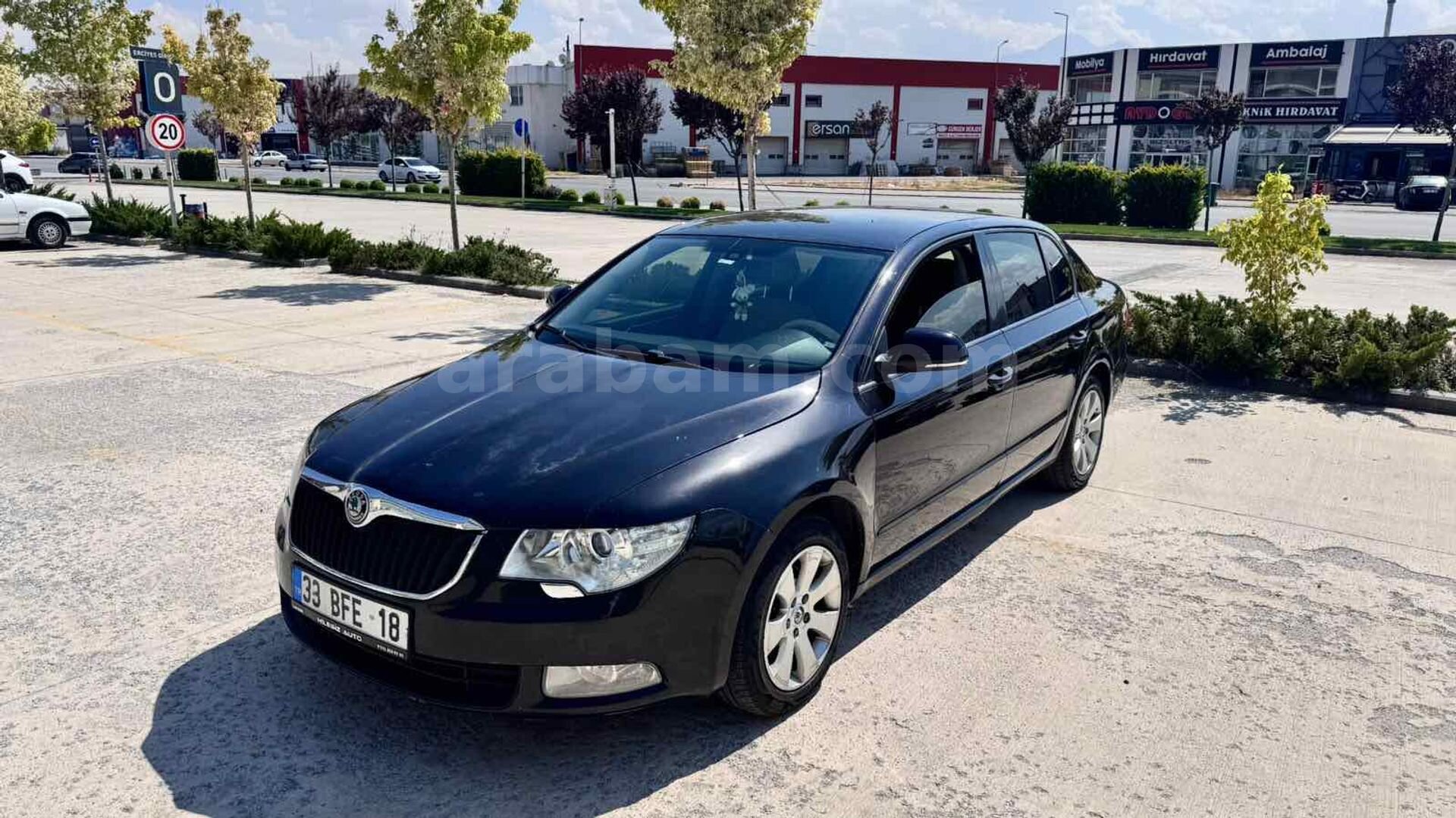 Sahibinden Skoda SuperB 1.6 TDI Comfort 2011 Model Kayseri 275.000 km Siyah 1