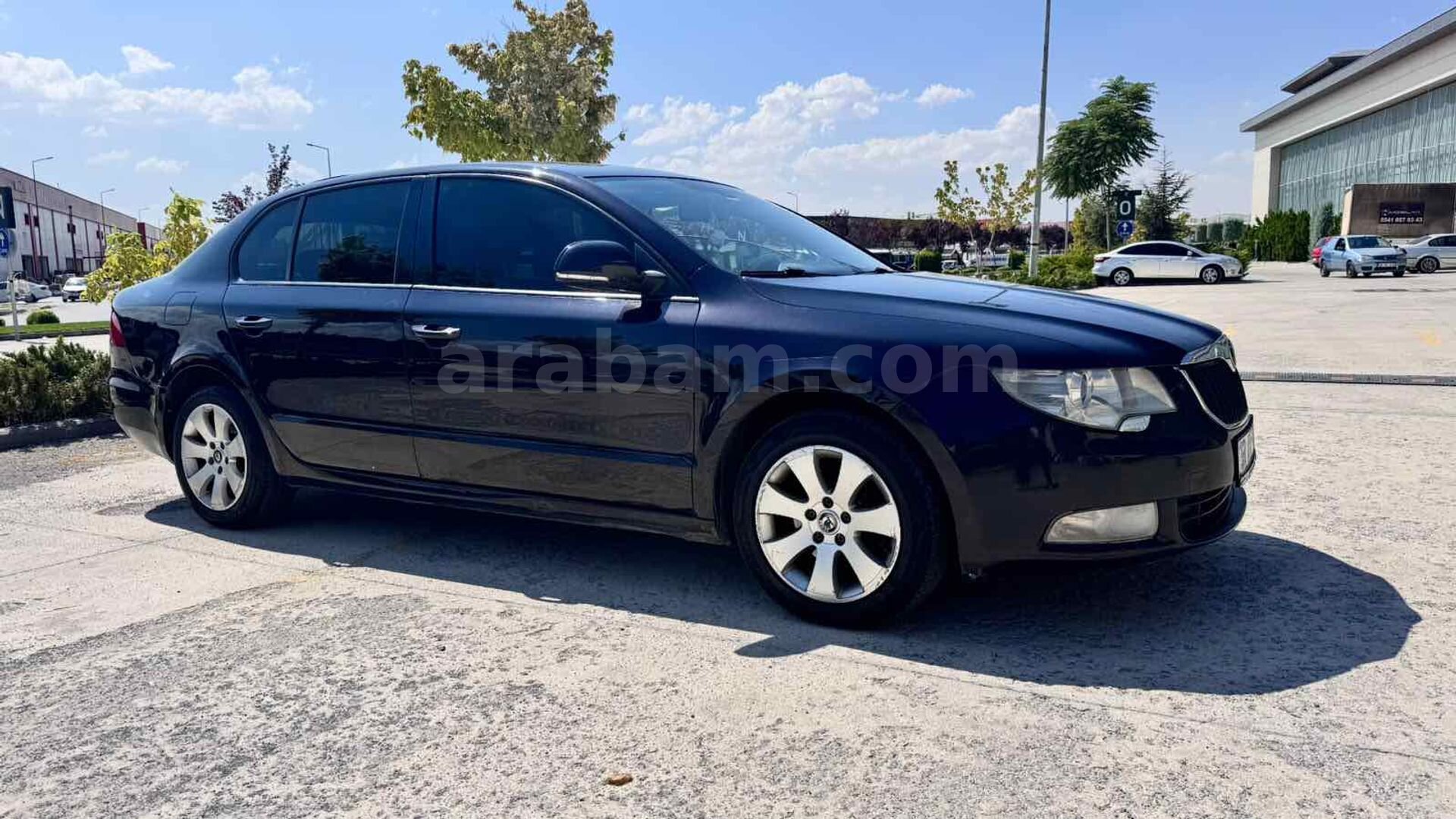 Sahibinden Skoda SuperB 1.6 TDI Comfort 2011 Model Kayseri 275.000 km Siyah 6