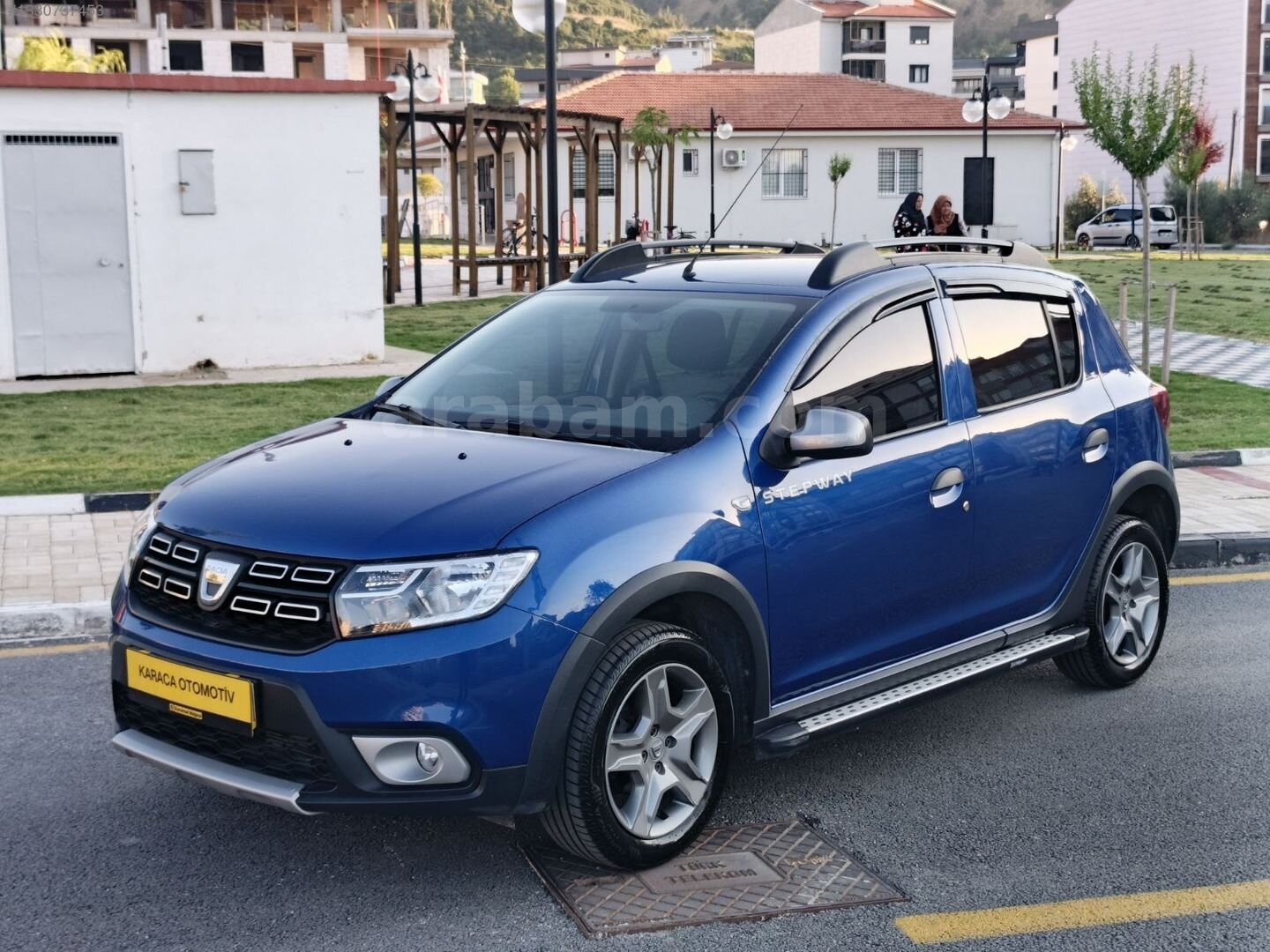 Galeriden Dacia Sandero 0.9 ECO-G Turbo Stepway 2020 Model Manisa 41.000 km Lacivert 7