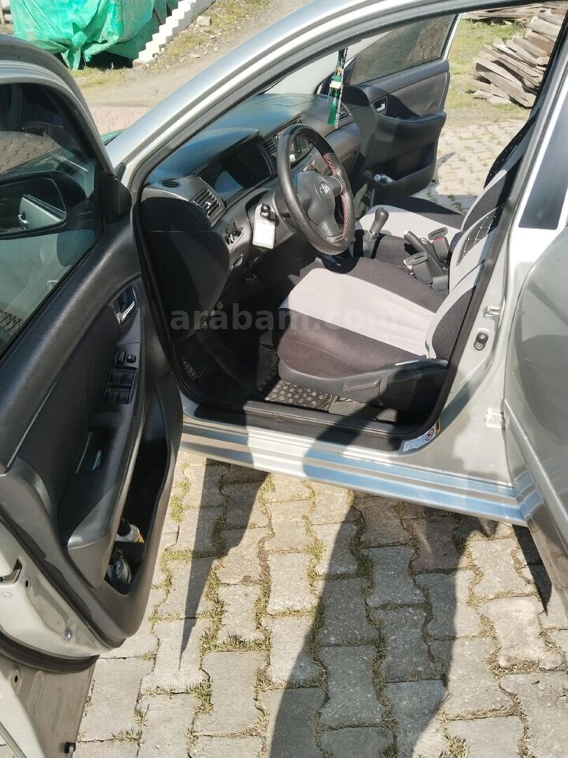 Sahibinden Toyota Corolla 1.4 D-4D Terra 2006 Model Düzce 180.000 km Gri 6