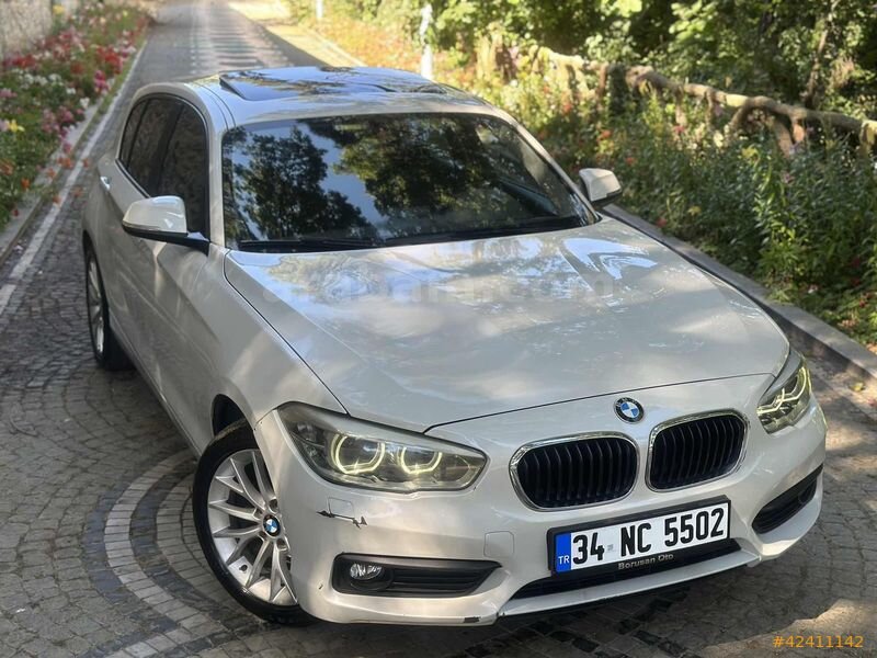 Galeriden BMW 1 Serisi 118i One Edition 2015 Model İstanbul 128.000 km Beyaz