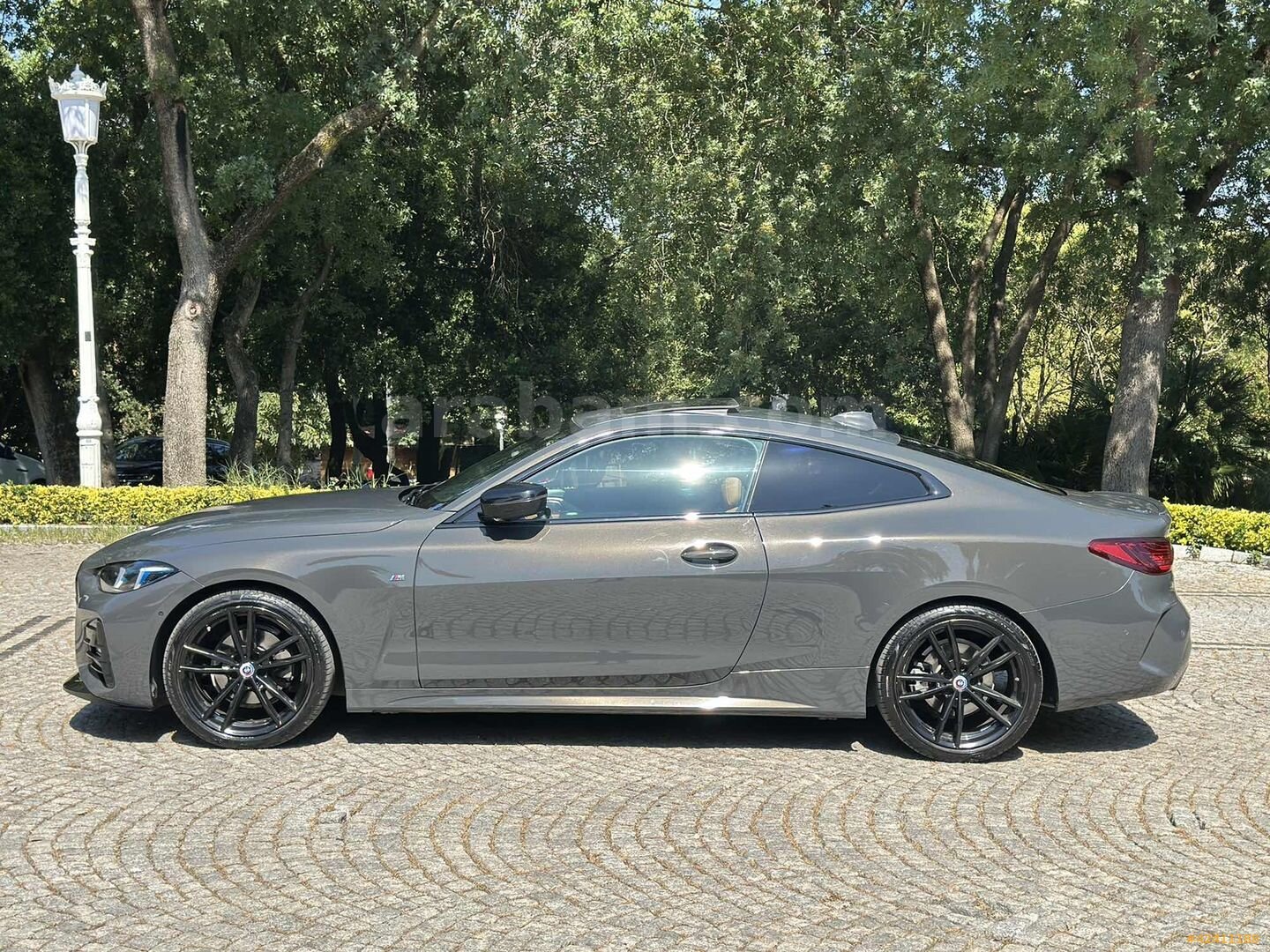Galeriden BMW 4 Serisi 420i M Sport 2022 Model İstanbul 96.000 km Gri 4