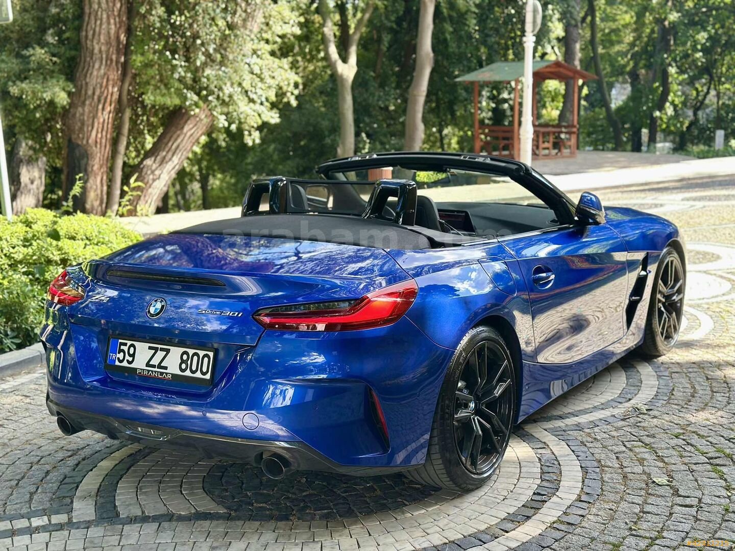 Galeriden BMW Z Serisi Z4 3.0i sDrive 2023 Model İstanbul 10.500 km Mavi 7