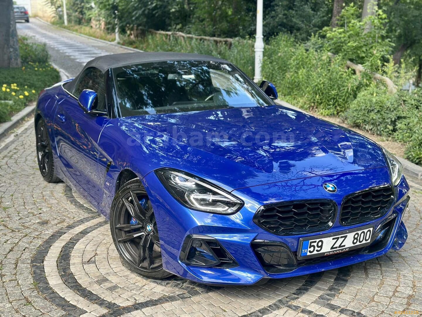 Galeriden BMW Z Serisi Z4 3.0i sDrive 2023 Model İstanbul 10.500 km Mavi 2
