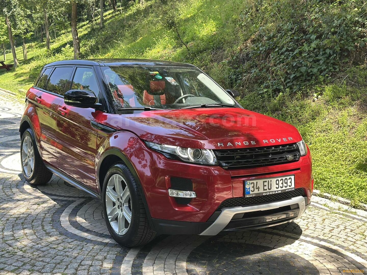 Galeriden Land Rover Range Evoque 2.0 Si4 Pure 2012 Model İstanbul 62.500 km Kırmızı 4