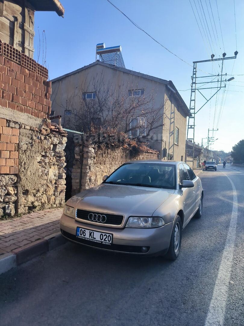Sahibinden Audi A4 Sedan 1.6 2000 Model Konya 322.000 km Altın 6