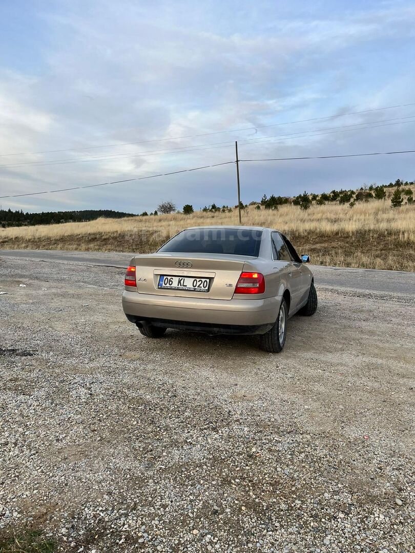 Sahibinden Audi A4 Sedan 1.6 2000 Model Konya 322.000 km Altın 2