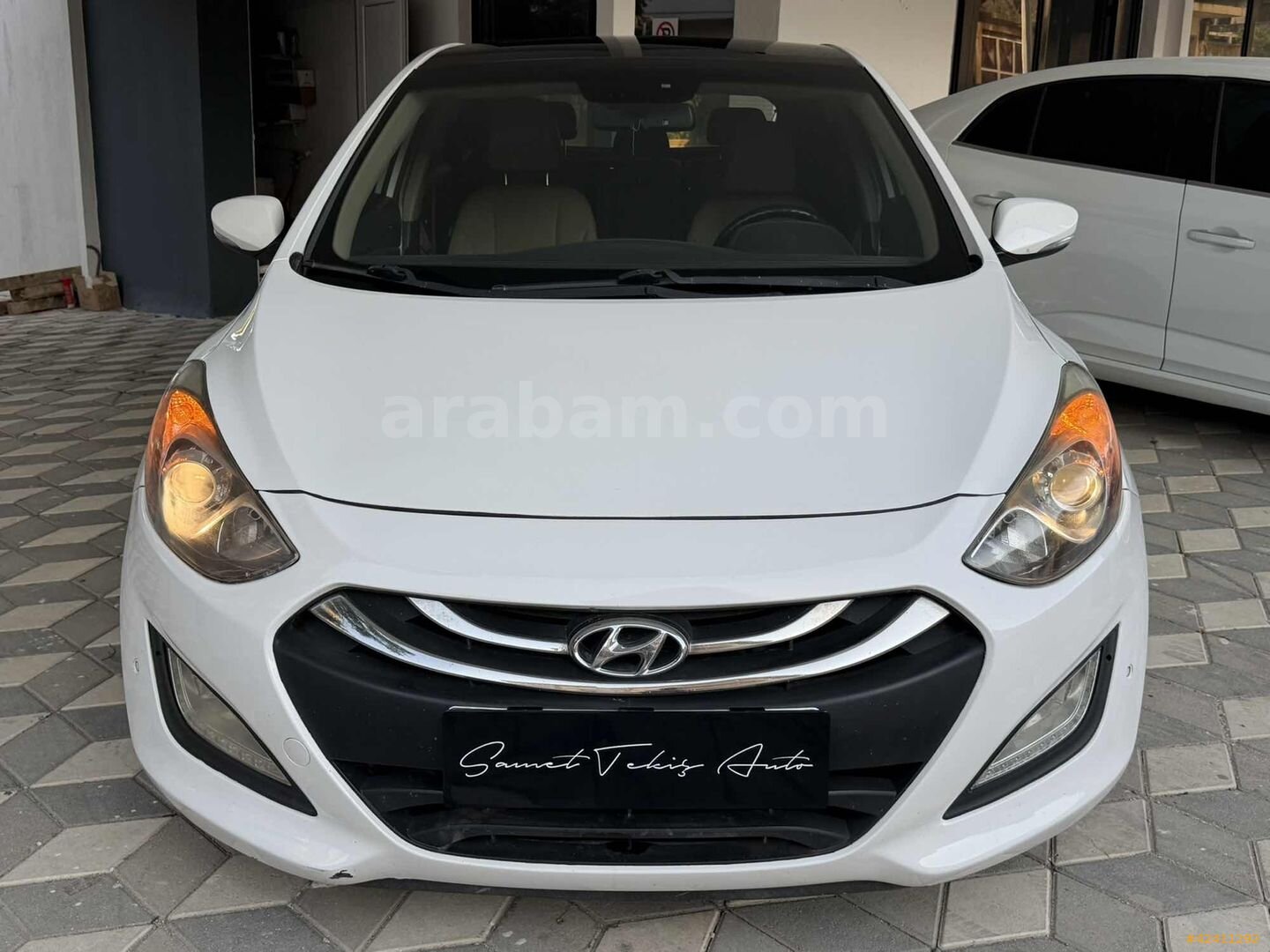 Galeriden Hyundai i30 1.6 CRDi Elite 2013 Model Kahramanmaraş 210.000 km Beyaz 1