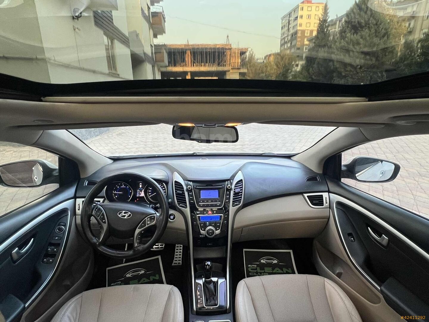 Galeriden Hyundai i30 1.6 CRDi Elite 2013 Model Kahramanmaraş 210.000 km Beyaz 4