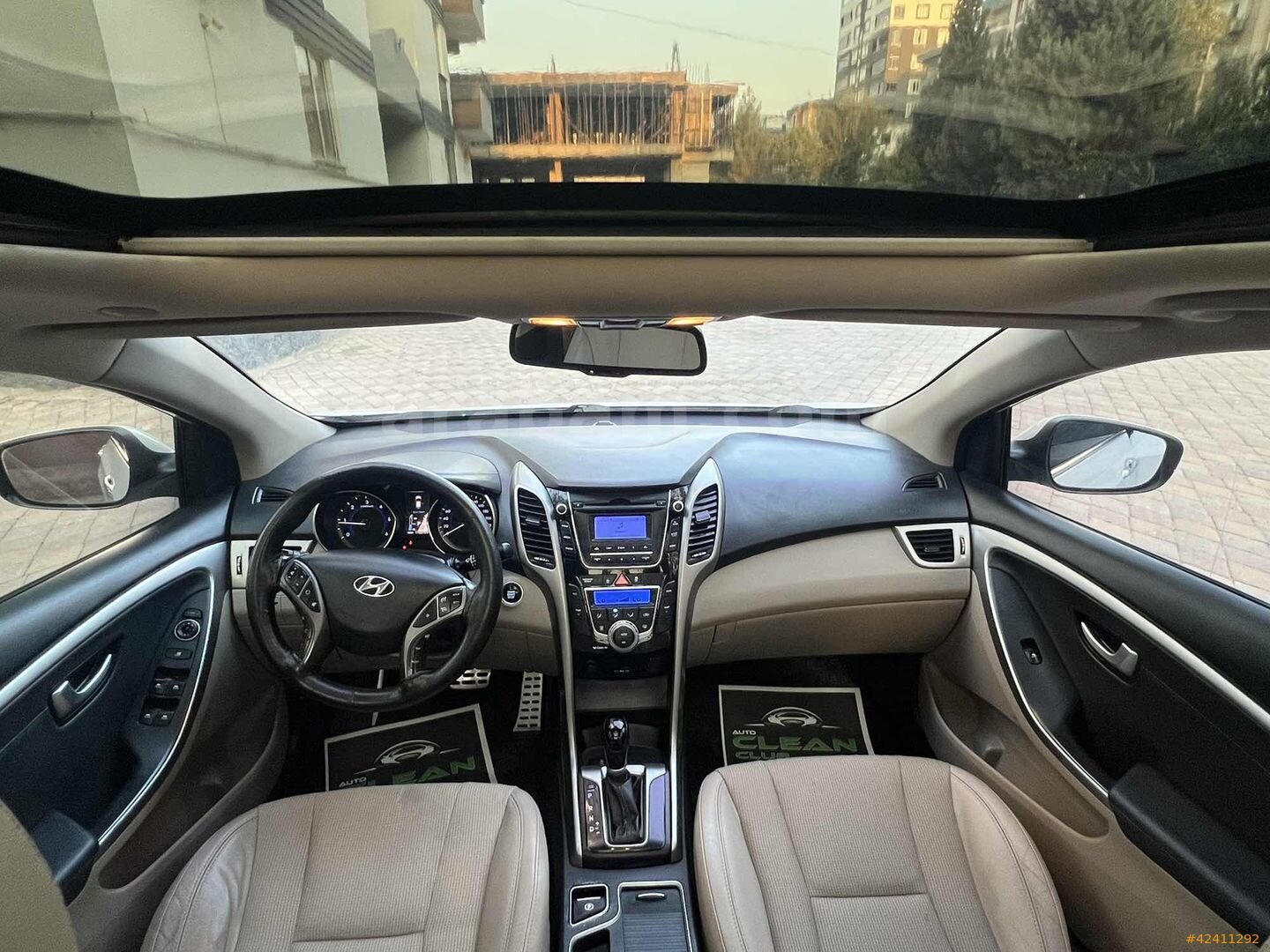Galeriden Hyundai i30 1.6 CRDi Elite 2013 Model Kahramanmaraş 210.000 km Beyaz 5