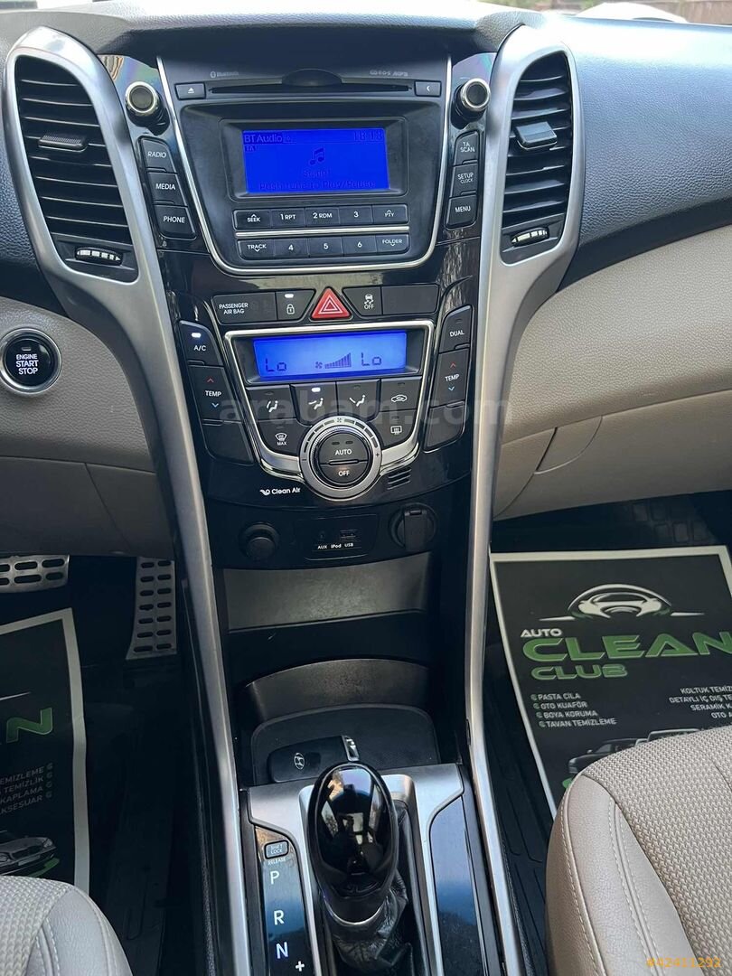 Galeriden Hyundai i30 1.6 CRDi Elite 2013 Model Kahramanmaraş 210.000 km Beyaz 7
