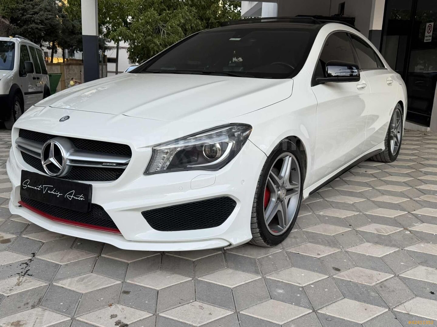 Galeriden Mercedes - Benz CLA 200 AMG 2013 Model Kahramanmaraş 191.000 km Beyaz 3