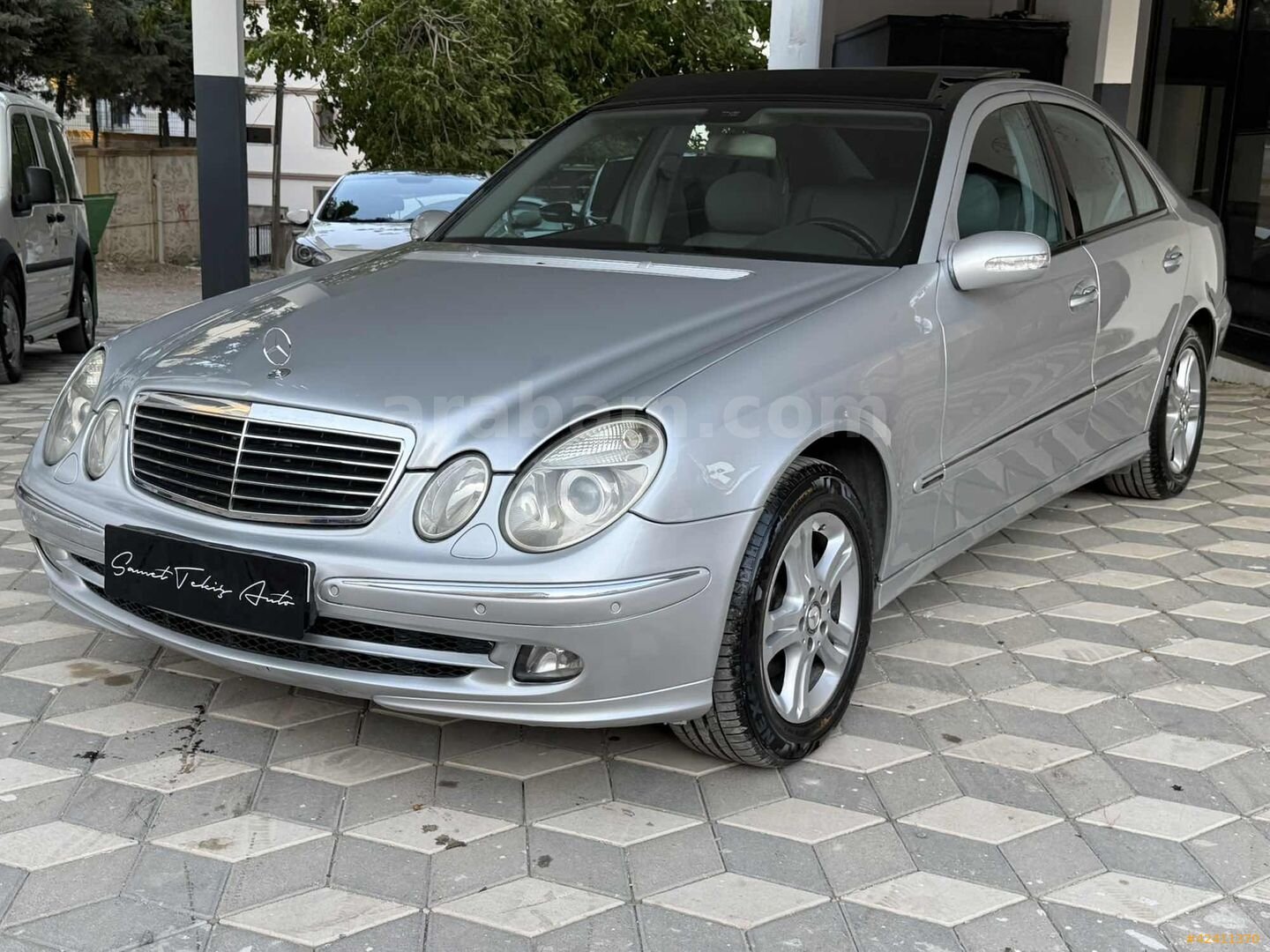 Galeriden Mercedes - Benz E 200 Kompressor Avantgarde 2006 Model Kahramanmaraş 385.000 km Gri 3