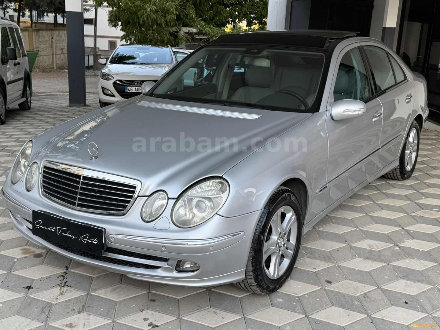 Galeriden Mercedes - Benz E 200 Kompressor Avantgarde 2006 Model Kahramanmaraş 385.000 km Gri 2