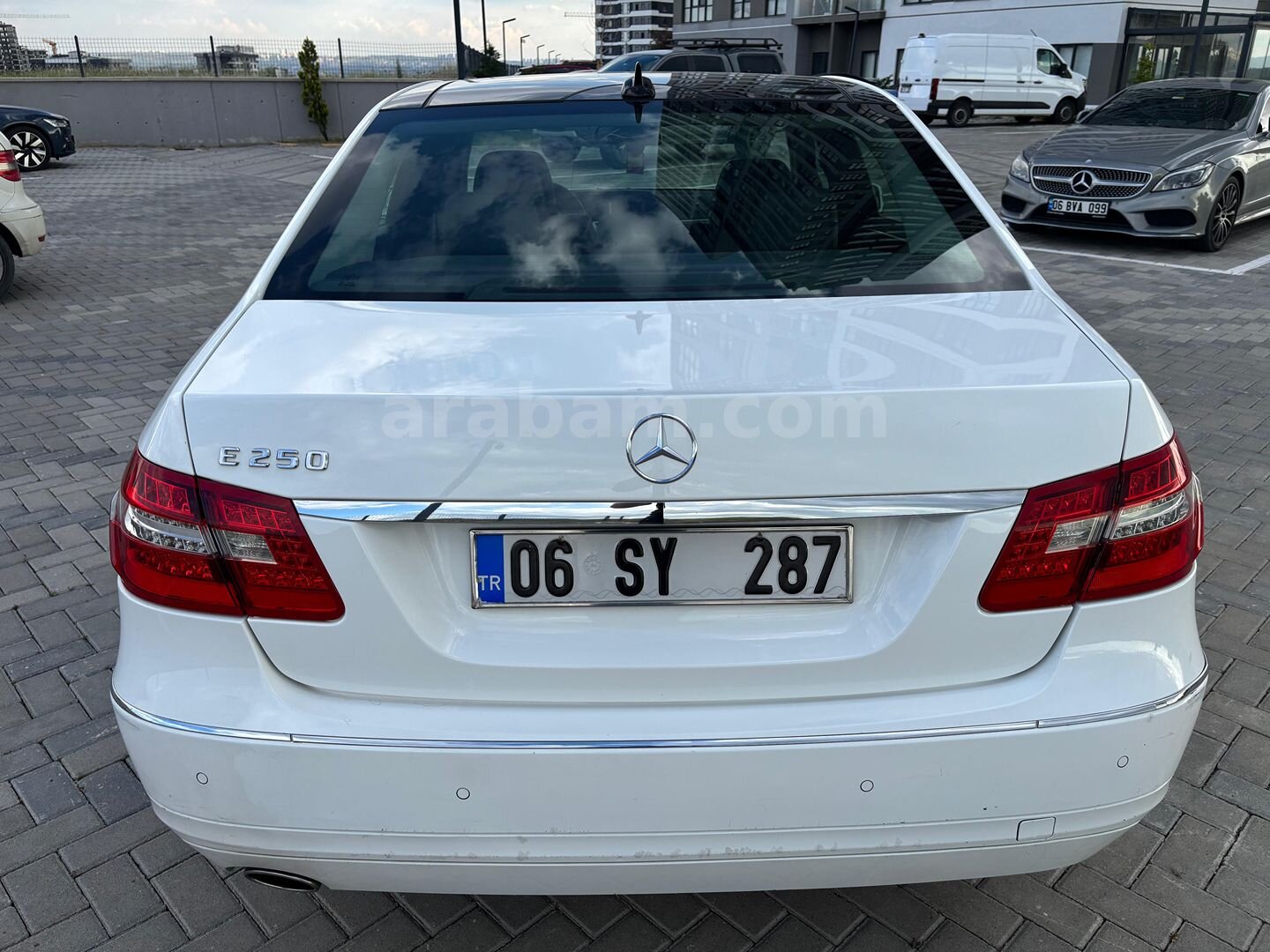 Sahibinden Mercedes - Benz E 250 CGI Elegance 2012 Model Ankara 153.000 km Beyaz 4