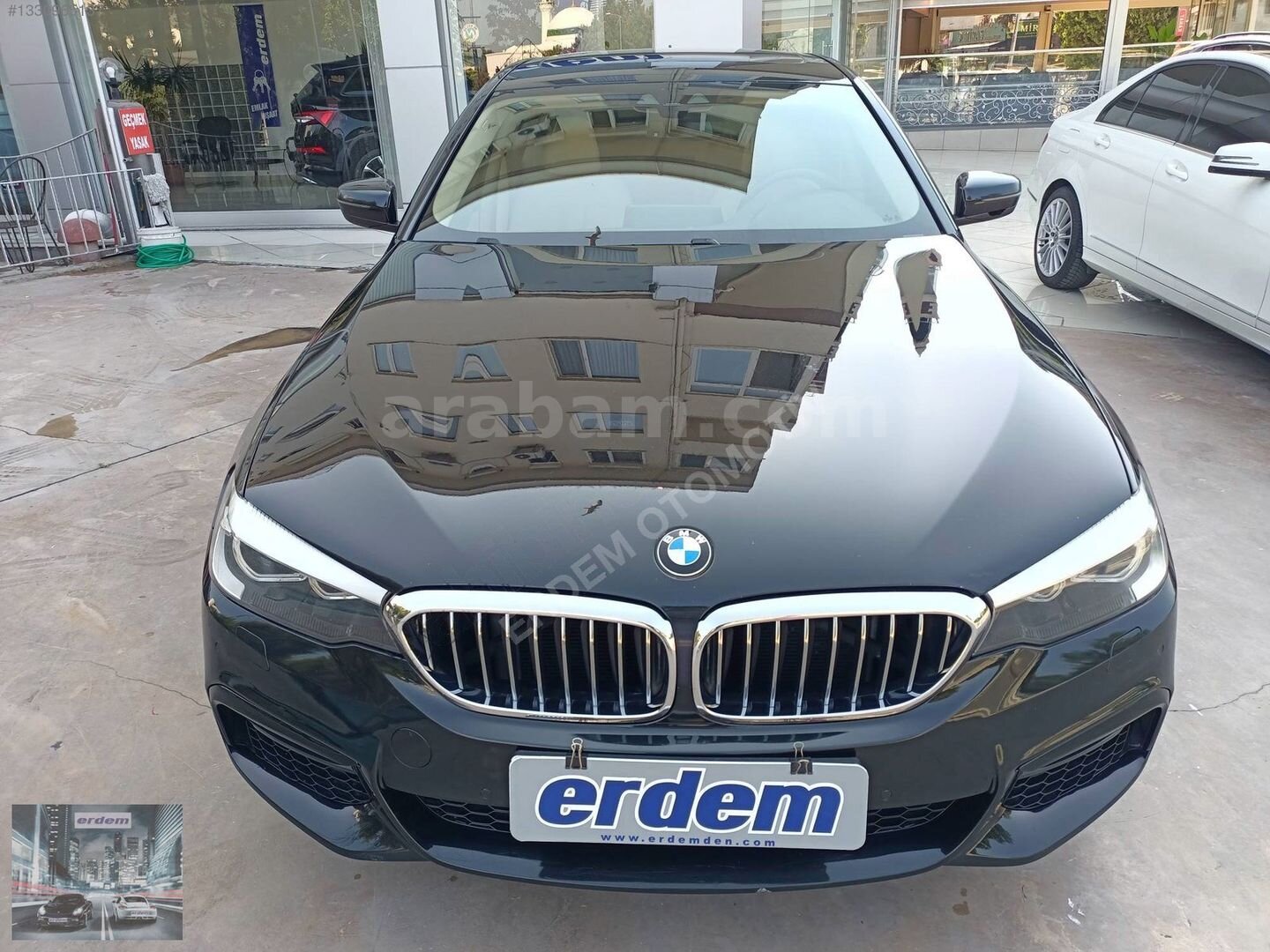Galeriden BMW 5 Serisi 520d xDrive Luxury Line 2018 Model İstanbul 239.000 km Siyah 2