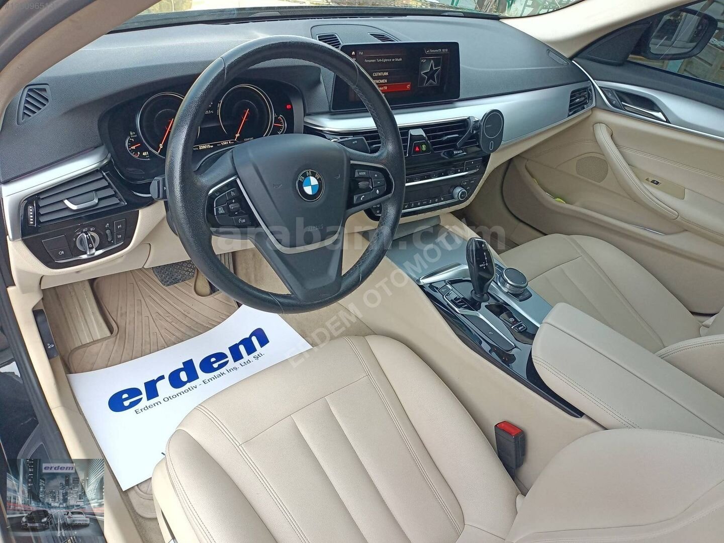 Galeriden BMW 5 Serisi 520d xDrive Luxury Line 2018 Model İstanbul 239.000 km Siyah 6