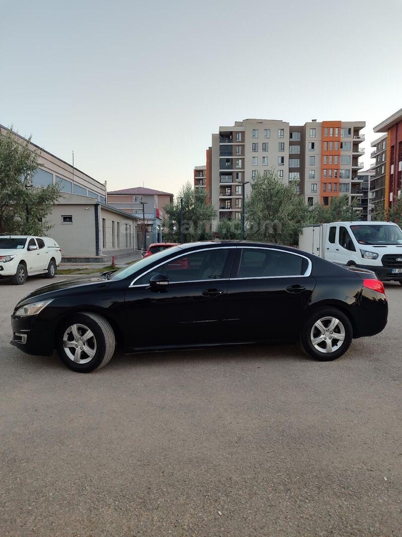 Sahibinden Peugeot 508 1.6 HDi Access 2011 Model Van 266.000 km Siyah 4