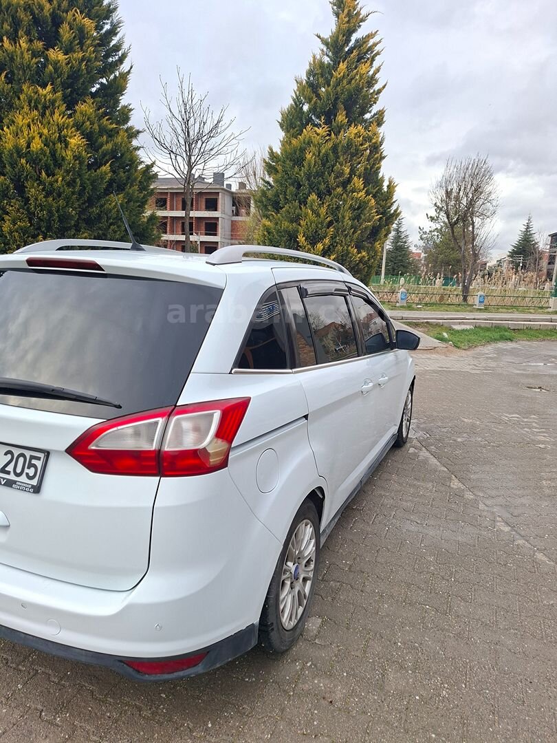 Sahibinden Ford Grand C-Max 1.6 TDCI Titanium 2012 Model Eskişehir 268.000 km Beyaz 6