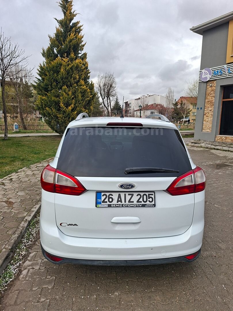 Sahibinden Ford Grand C-Max 1.6 TDCI Titanium 2012 Model Eskişehir 268.000 km Beyaz 4