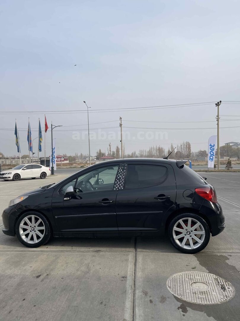 Sahibinden Peugeot 207 1.6 HDi Dynamic 2008 Model Iğdır 250.000 km Siyah 5
