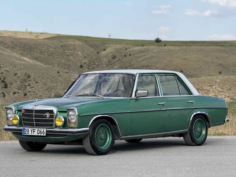 Sahibinden Mercedes - Benz E 200 1975 Model Ankara 99.999 km Yeşil