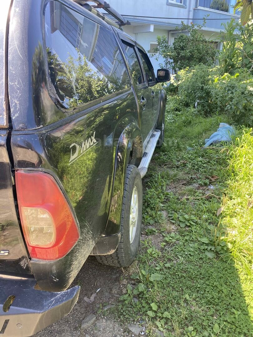 Sahibinden Isuzu D-Max 2.5 4x4 2009 Model 4