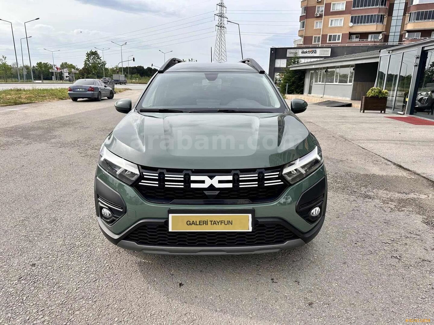 Galeriden Dacia Jogger 1.0 TCe Expression 2023 Model Bursa 56.000 km Yeşil 1