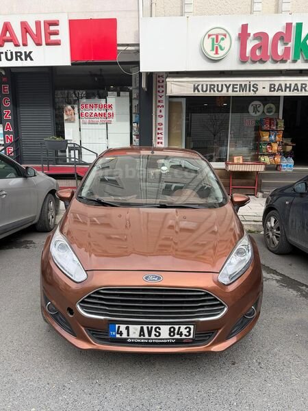 Sahibinden Ford Fiesta 1.6 Sport 2012 Model İstanbul 224.000 km Kahverengi