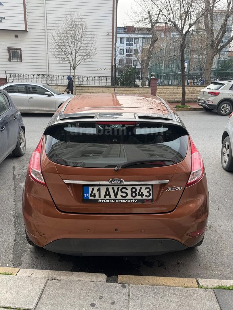Sahibinden Ford Fiesta 1.6 Sport 2012 Model İstanbul 224.000 km Kahverengi 4