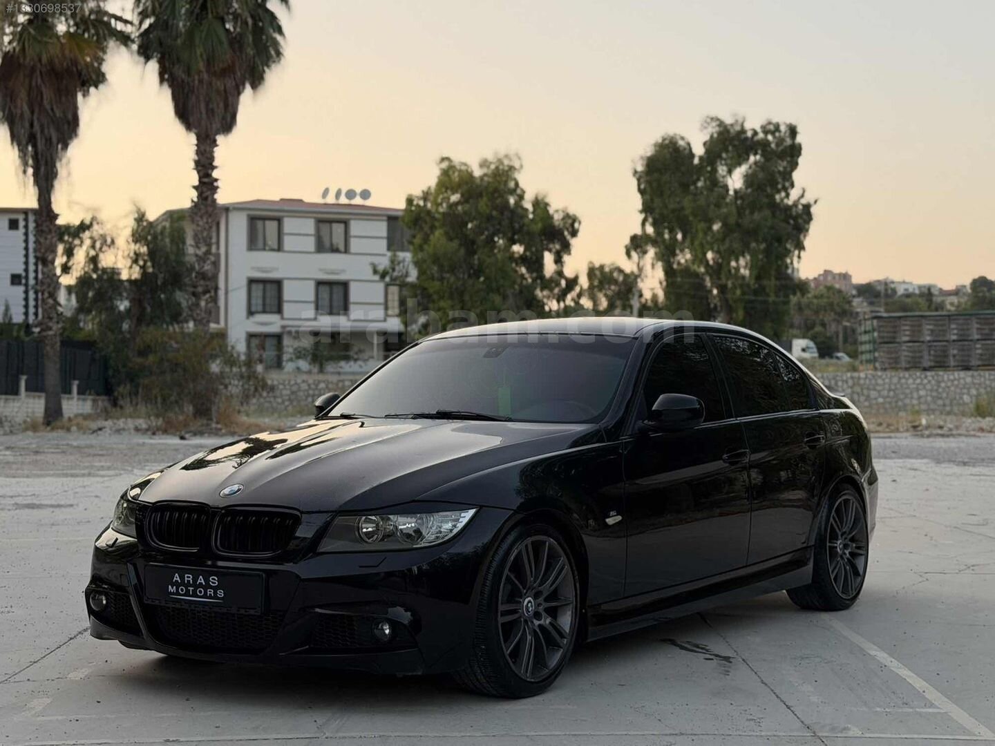 Galeriden BMW 3 Serisi 320d Standart 2011 Model Adana 249.000 km Siyah 3