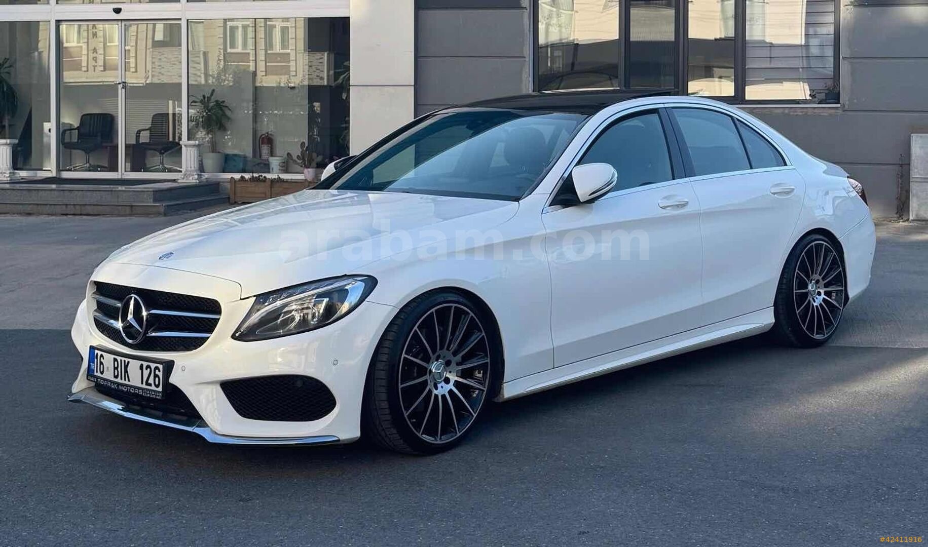 Galeriden Mercedes - Benz C 200 D AMG 2016 Model Kocaeli 277.000 km Beyaz 3