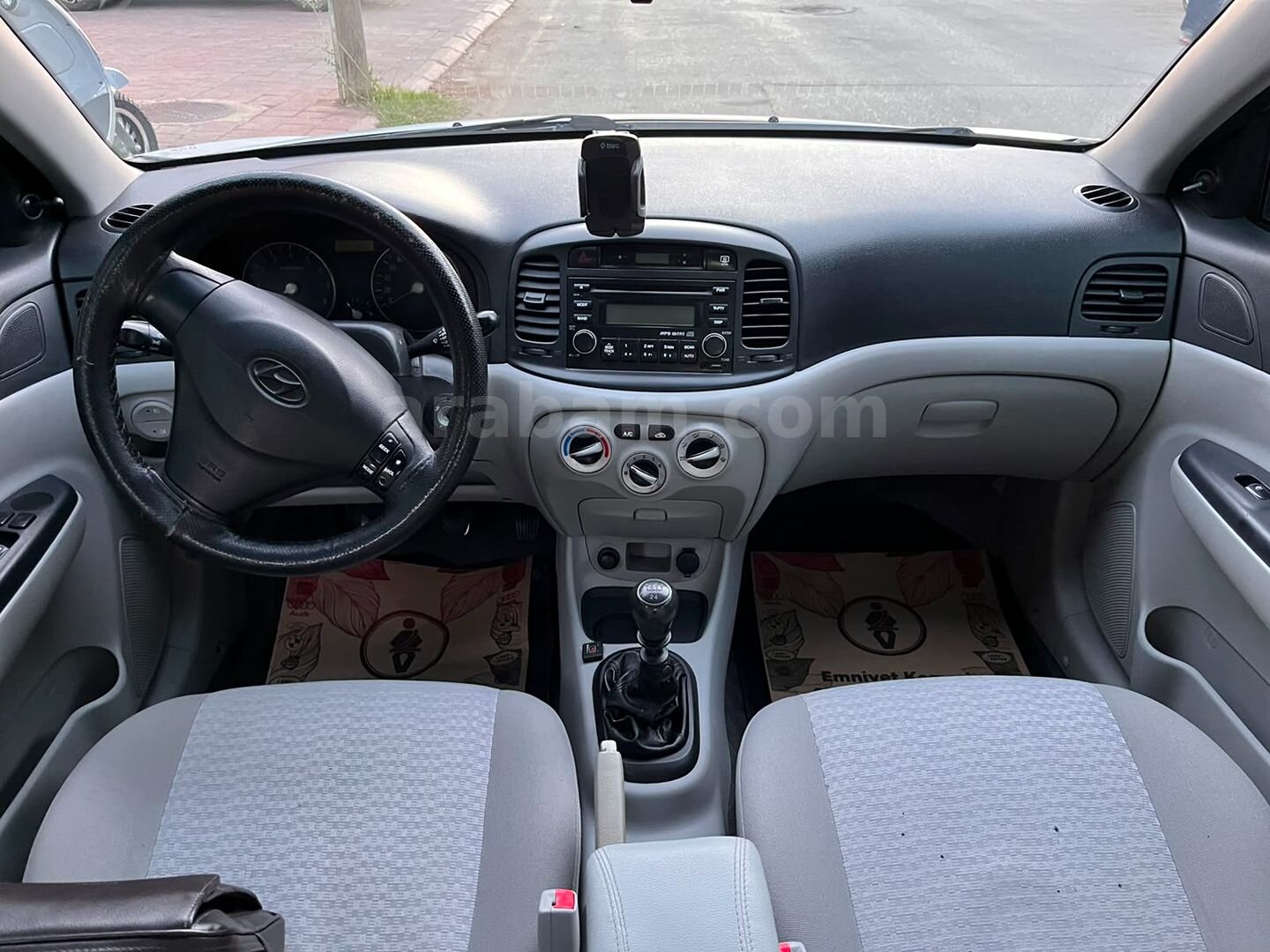 Sahibinden Hyundai Accent Era 1.4 Team 2009 Model Adana 305.000 km Gri (Gümüş) 5