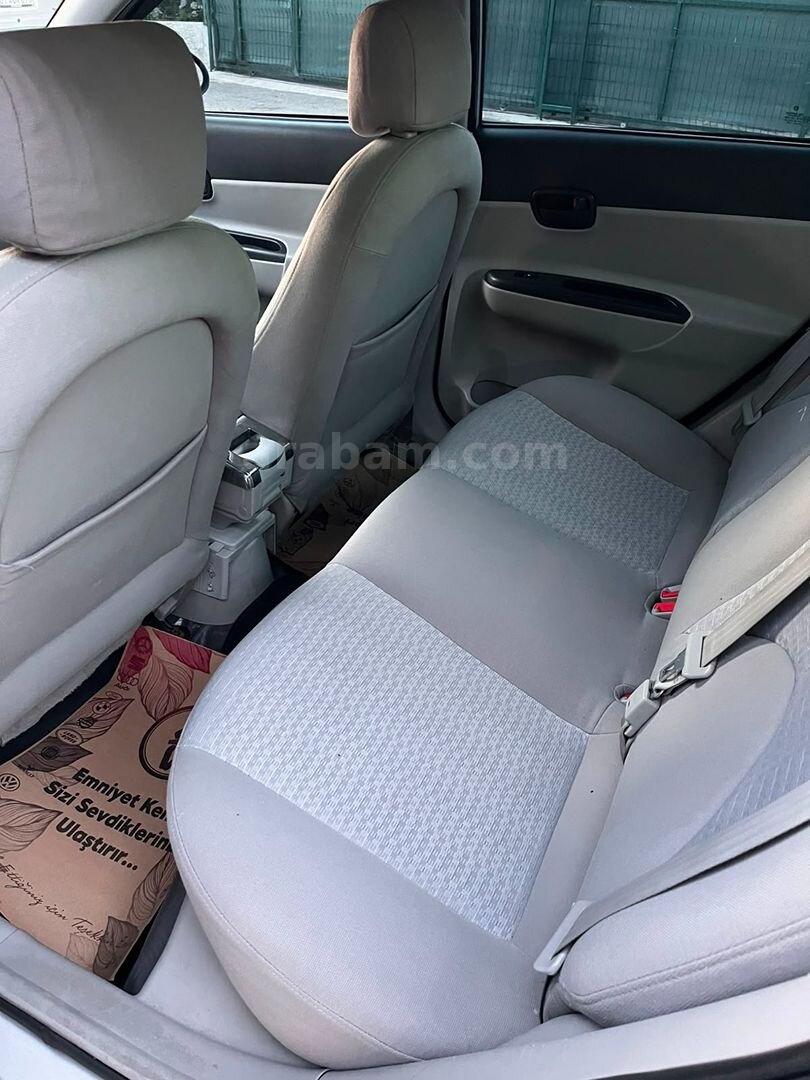 Sahibinden Hyundai Accent Era 1.4 Team 2009 Model Adana 305.000 km Gri (Gümüş) 2