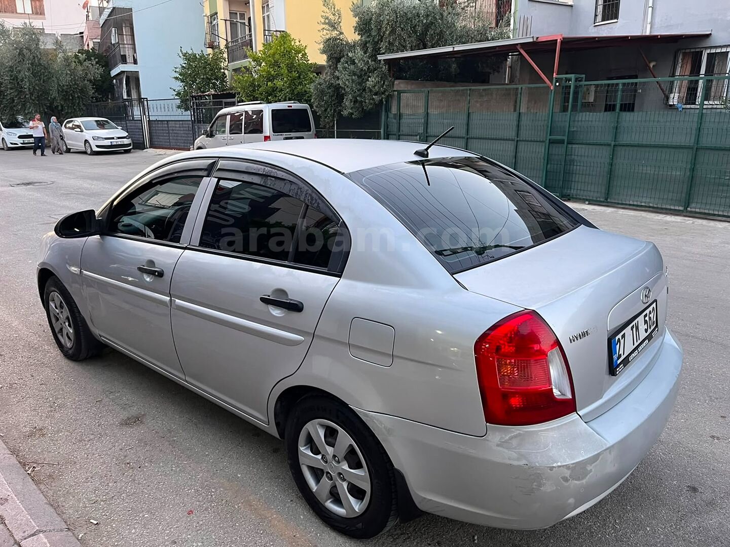 Sahibinden Hyundai Accent Era 1.4 Team 2009 Model Adana 305.000 km Gri (Gümüş) 3