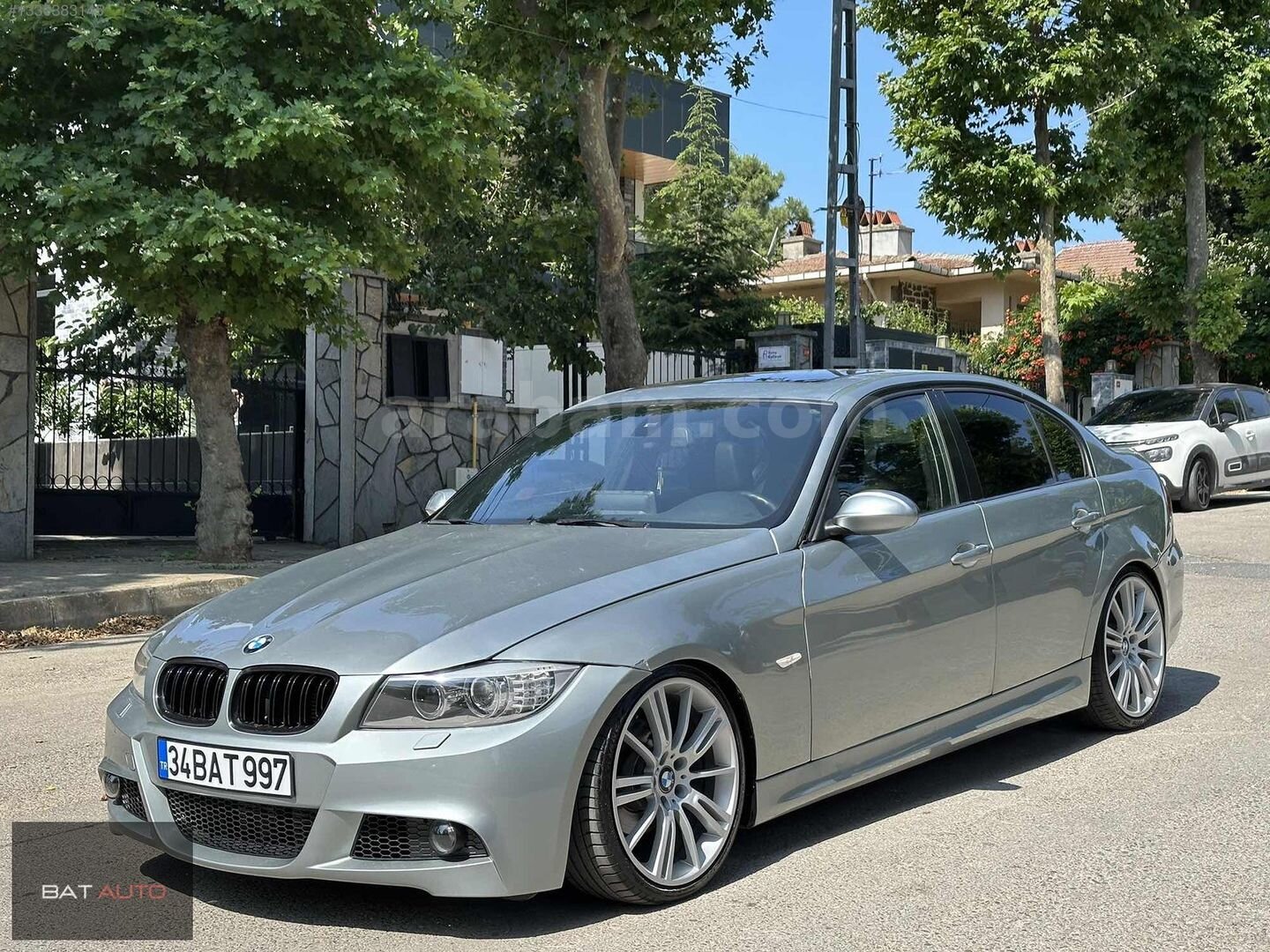 Galeriden BMW 3 Serisi 320d Standart 2005 Model İstanbul 339.000 km Mavi 3