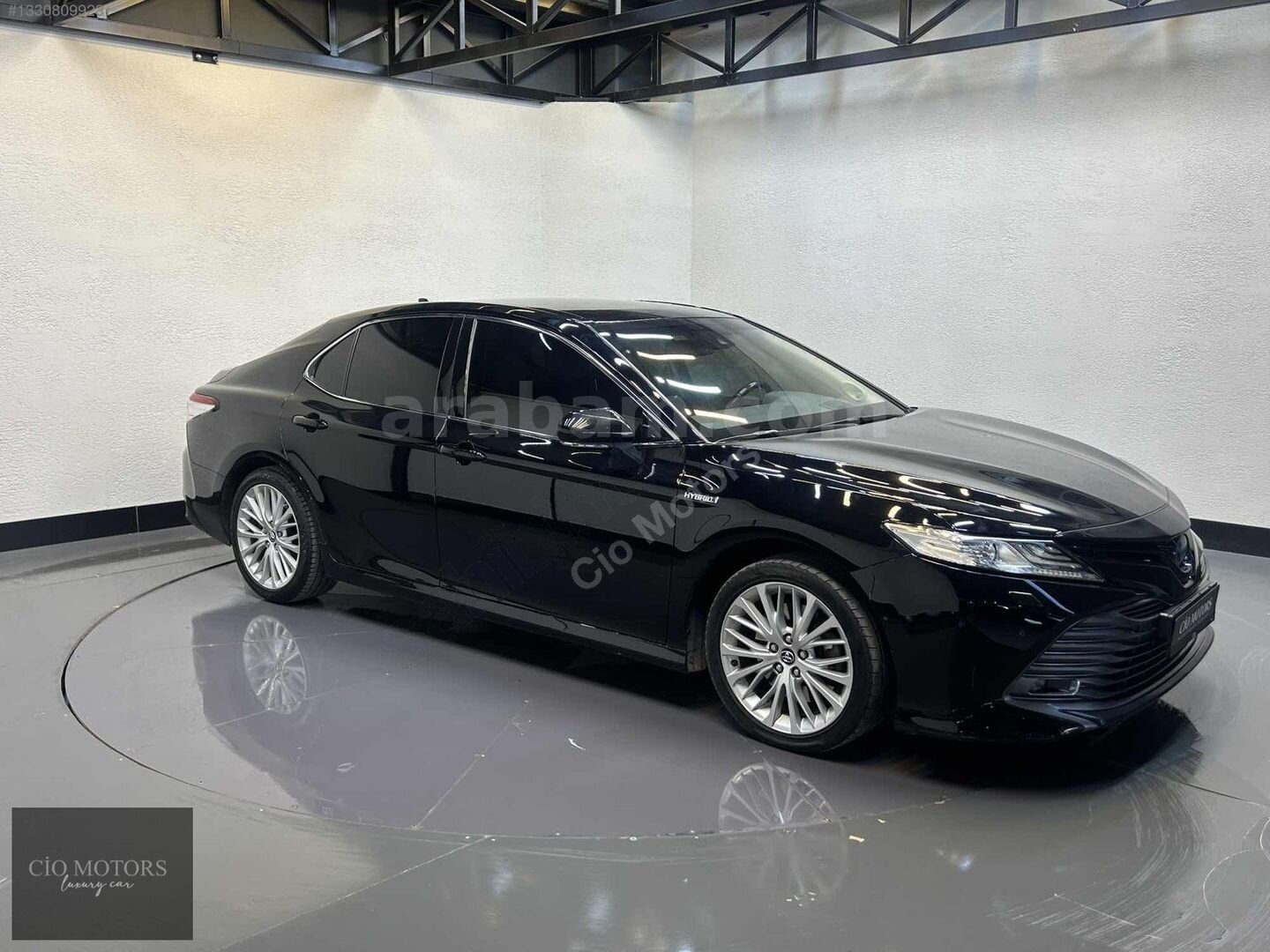 Galeriden Toyota Camry 2.5 Hybrid Passion 2019 Model İzmir 155.000 km Siyah 3