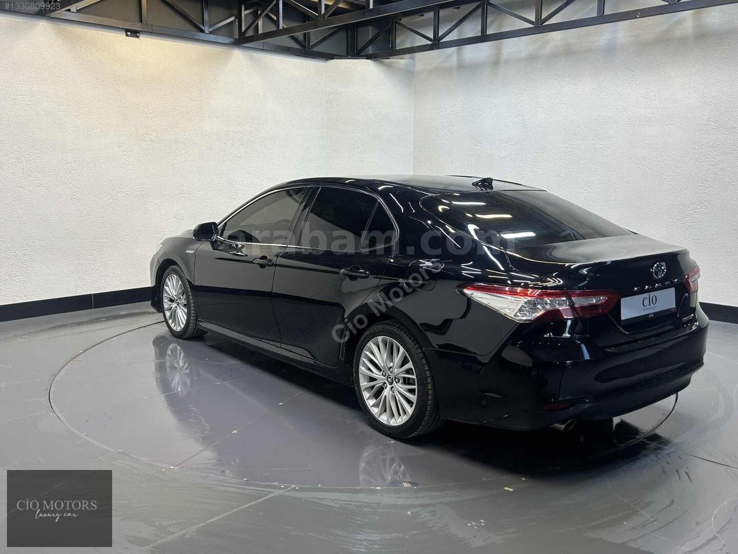 Galeriden Toyota Camry 2.5 Hybrid Passion 2019 Model İzmir 155.000 km Siyah 5
