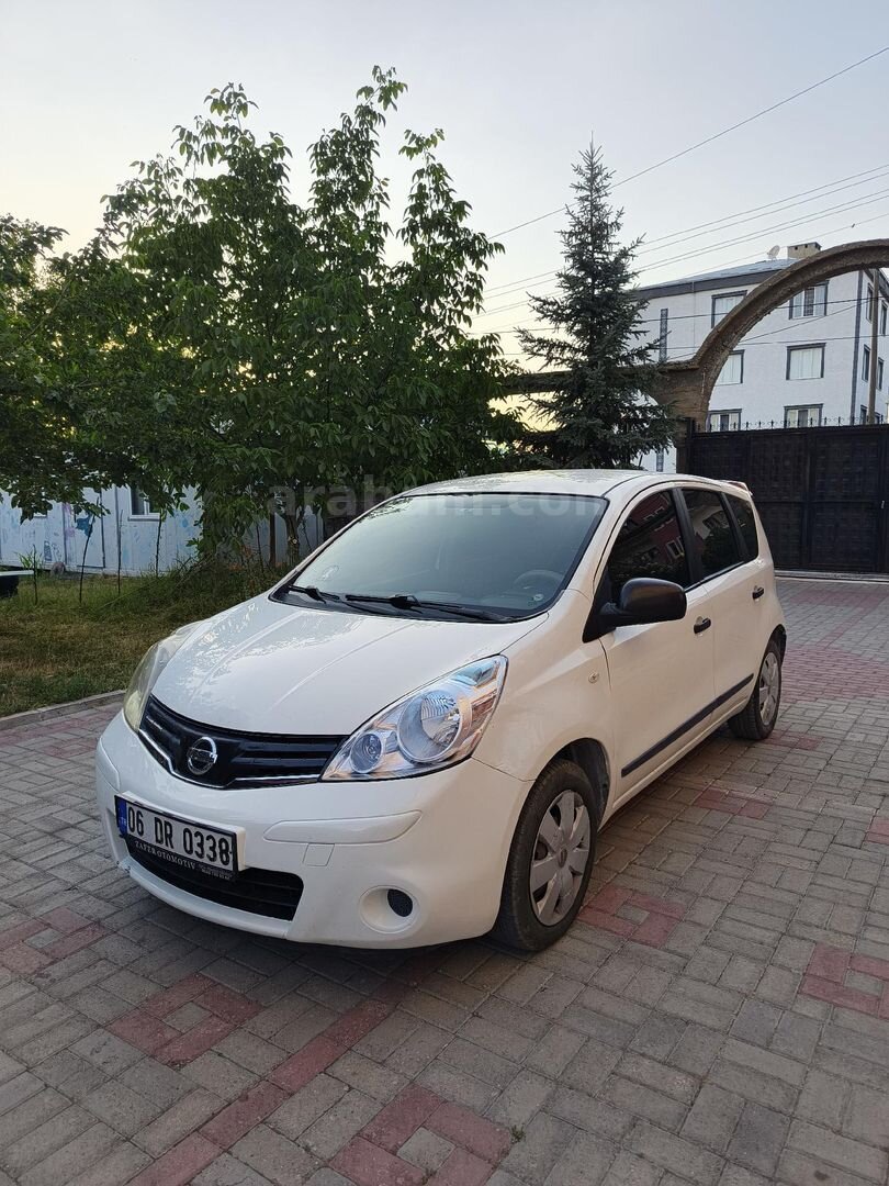 Sahibinden Nissan Note 1.5 dCi Visia 2012 Model Van 261.000 km Beyaz 1
