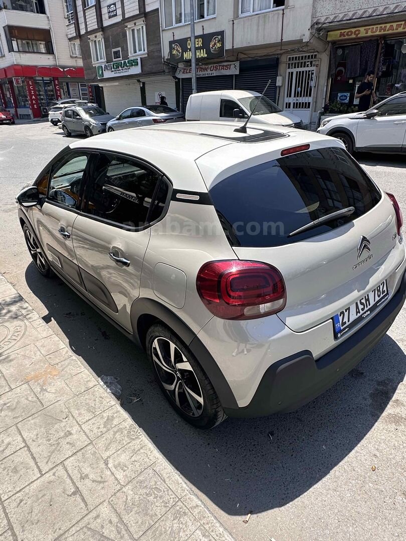 Sahibinden Citroen C3 1.2 PureTech Shine 2023 Model İstanbul 46.000 km Bej 5